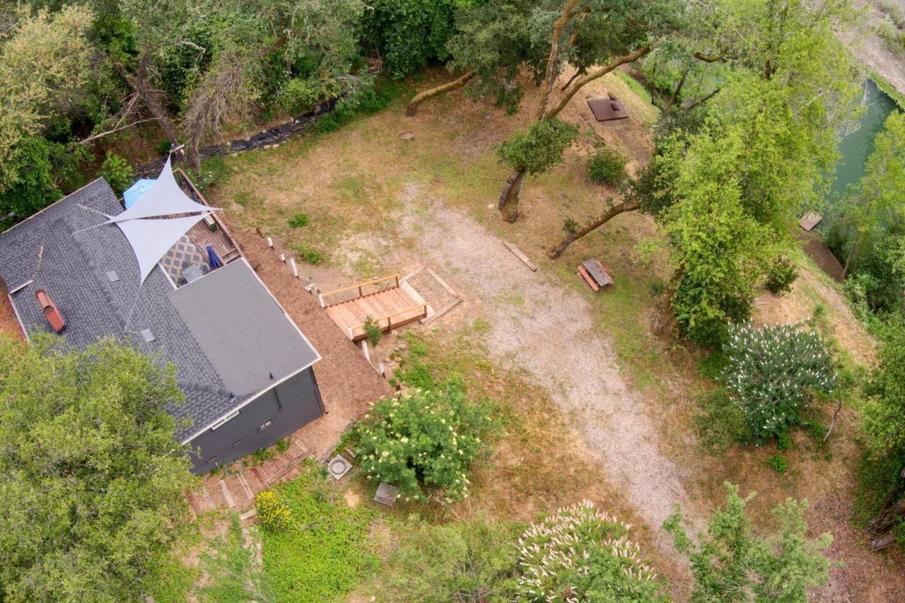 Rivers Breeze Relaxing Riverside Cabin With Private Suite Kayaks Healdsburg Exterior photo